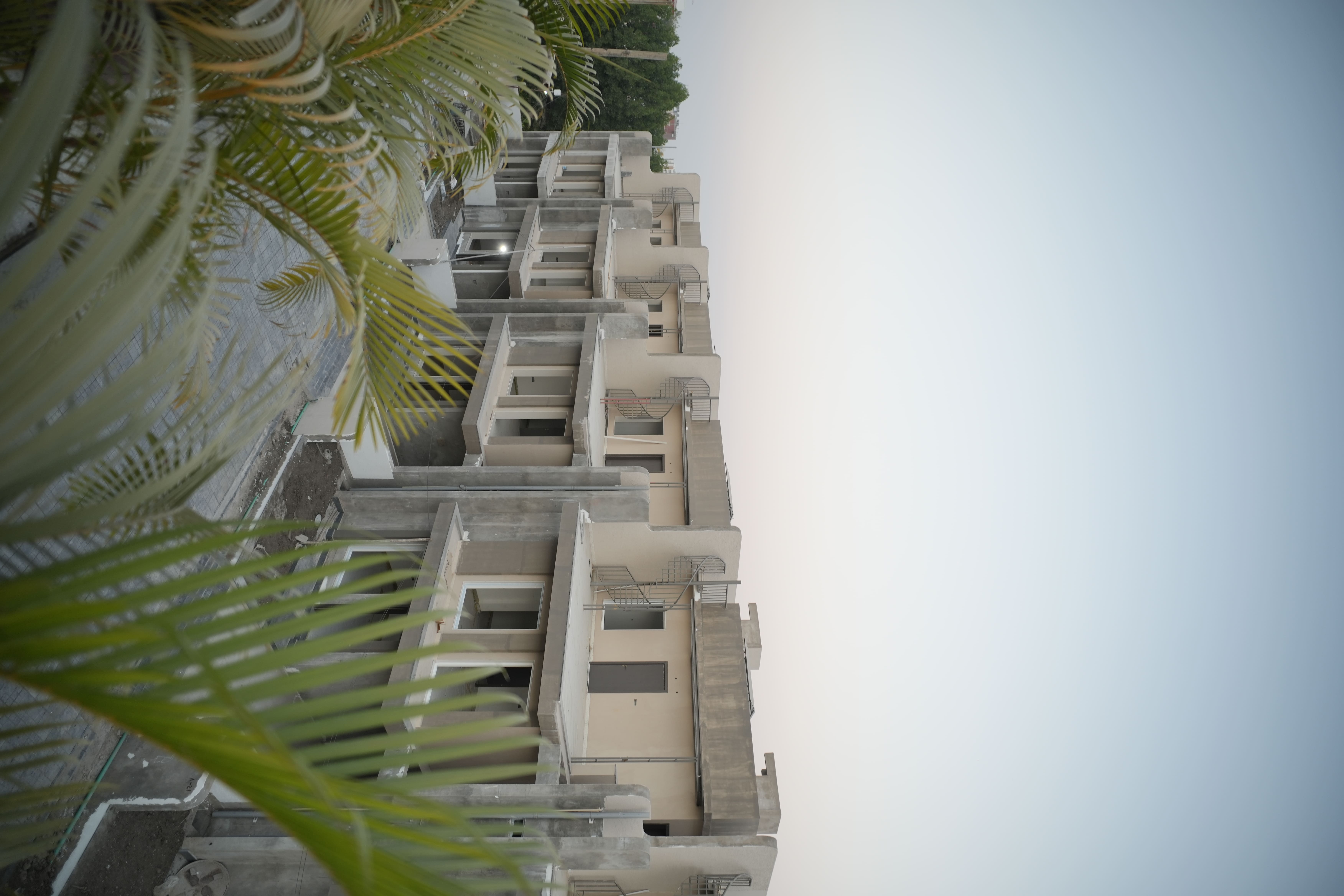 Vardhman Fairmont streetscape